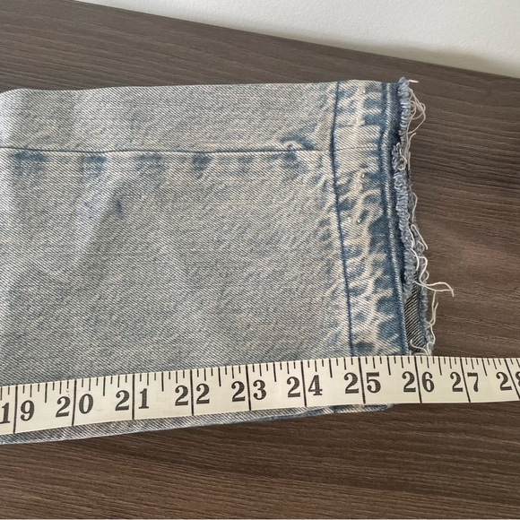 Current/Elliott The Cropped Straight Mid Rise Light Blue Jeans - Picture 14 of 14